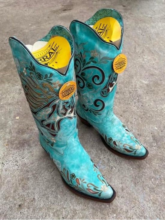 Corral Boots Shoes - Nwt Corral Aqua Horse Inlay Iridescent Boots Sz 10